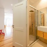 Guestready - Trendy 2-bed Flat W/ Seaview In Lapa Apartman Lisboa