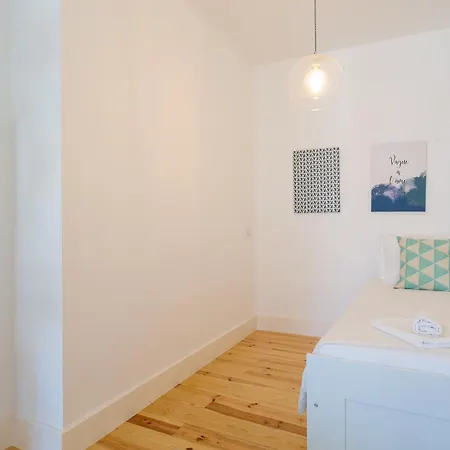 Διαμέρισμα Altido New And Trendy 2-bed Flat With Seaview In Lapa *