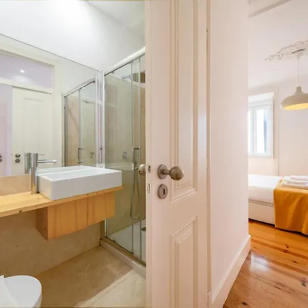 Guestready - Trendy 2-bed Flat W/ Seaview In Lapa *