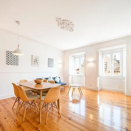 Guestready - Trendy 2-bed Flat W/ Seaview In Lapa Apartamento