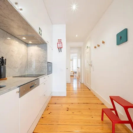 Guestready - Trendy 2-bed Flat W/ Seaview In Lapa *