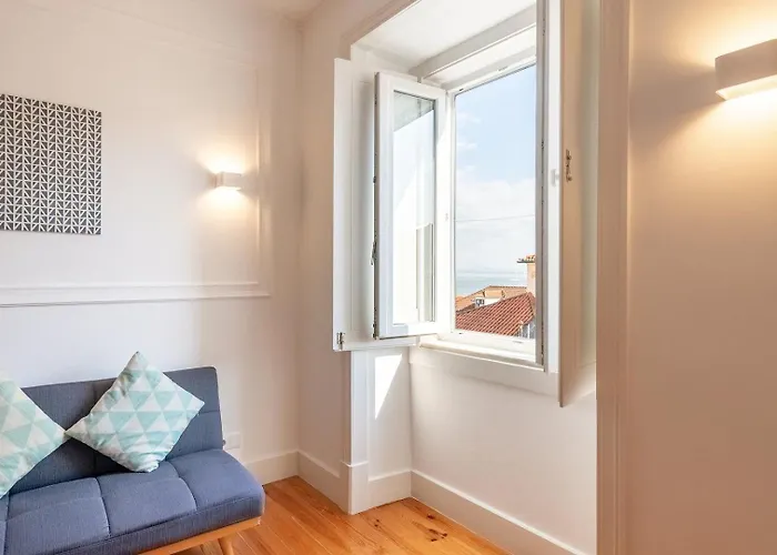 Apartmán Guestready - Trendy 2-bed Flat W/ Seaview In Lapa Lisboa