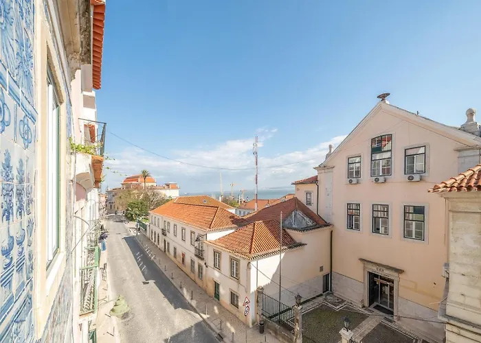 شقة Guestready - Trendy 2-bed Flat W/ Seaview In Lapa Lisboa